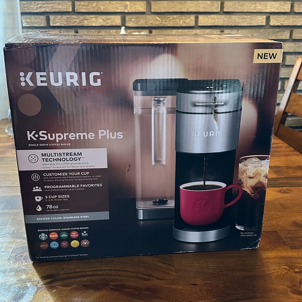 Keurig K-Supreme Plus in Silver and Black